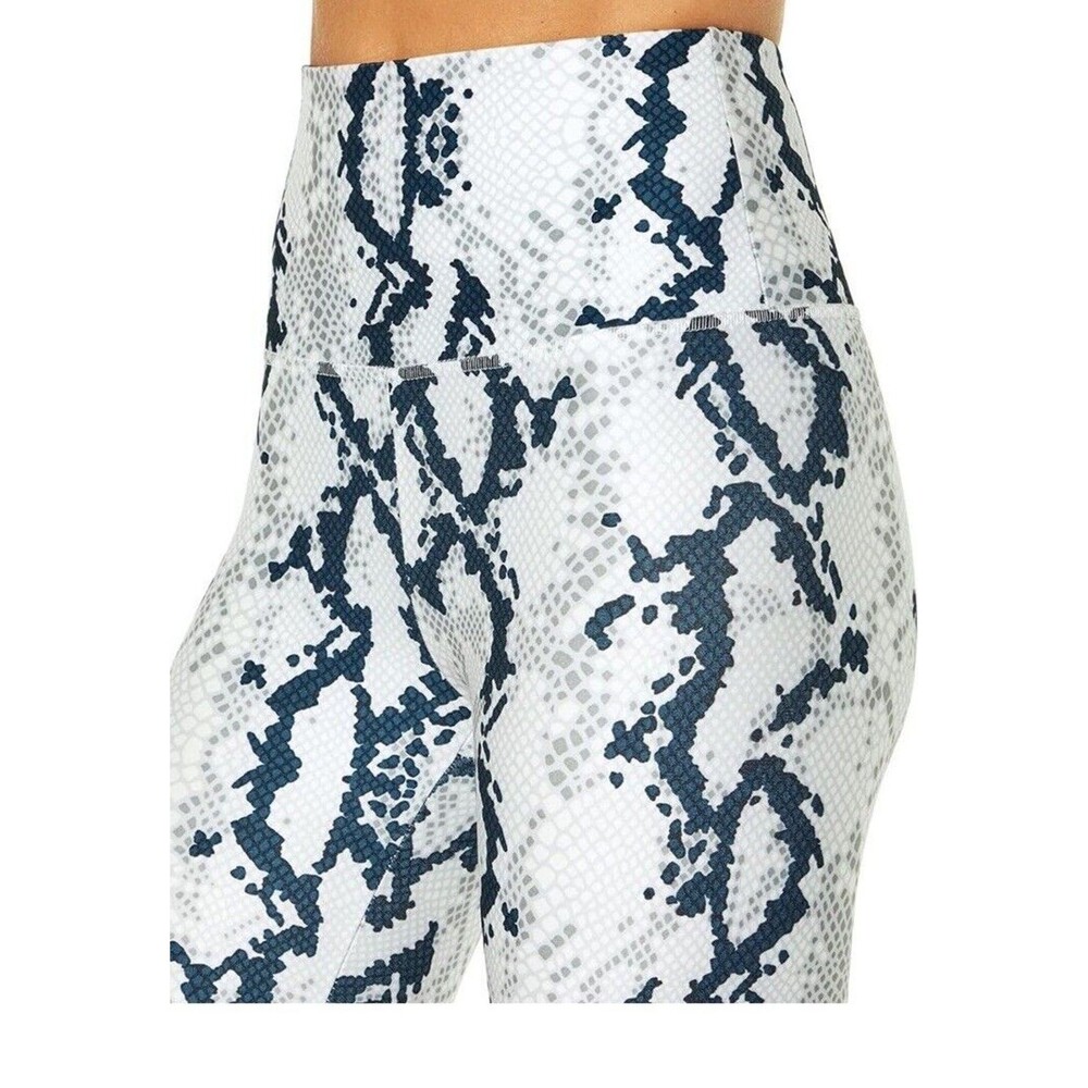 High Rise  Legging Snake Print Size M,new - Picture 2 of 10